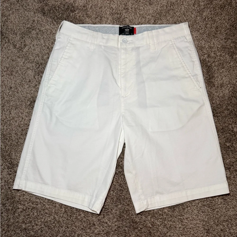 Dockers Mens Ultimate Short White Comfort Fit Size 30 Flat‎ Front Chino Shorts